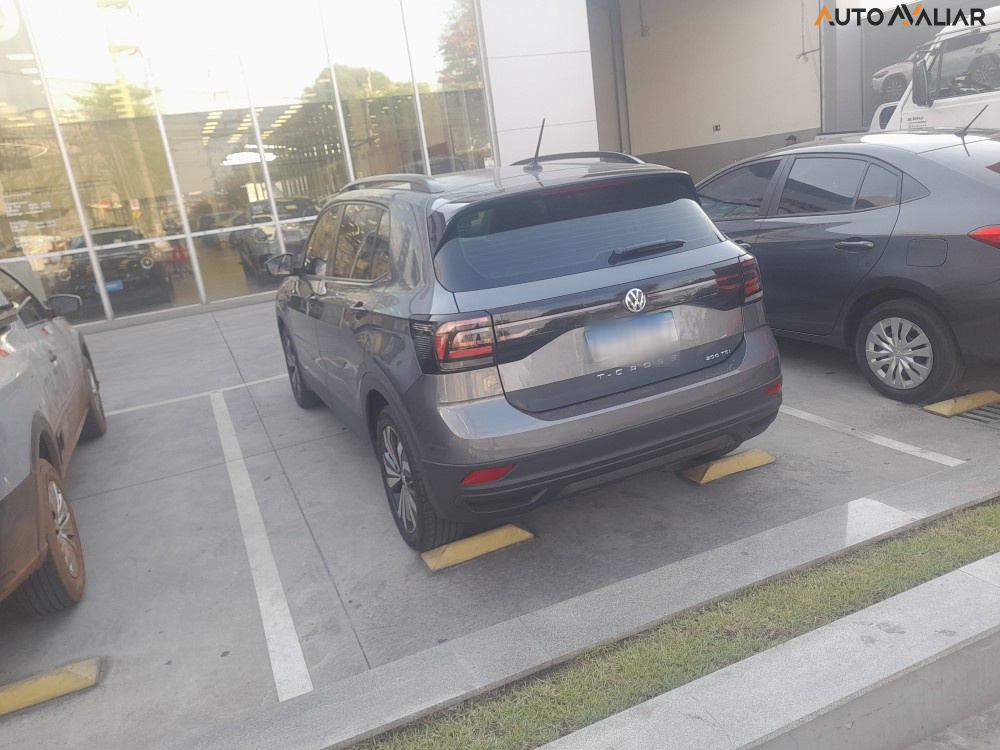 VOLKSWAGEN T-CROSS 1.0 200 TSI TOTAL FLEX AUTOMÁTICO