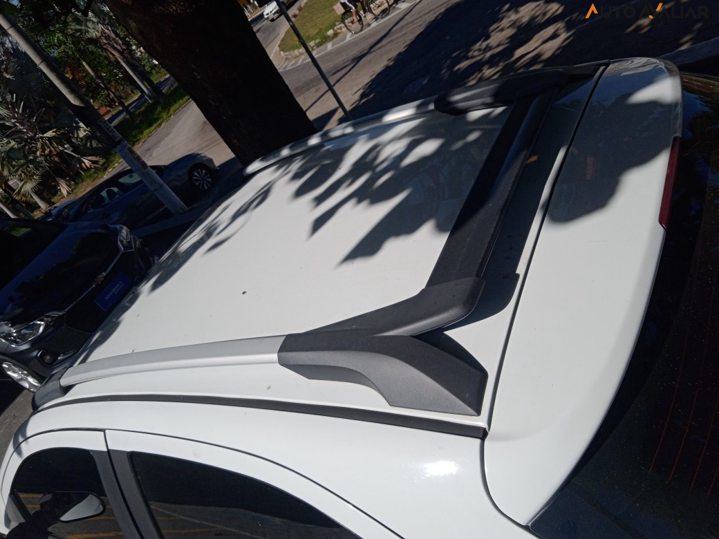 CHEVROLET ONIX 1.4 MPFI ACTIV 8V FLEX 4P MANUAL