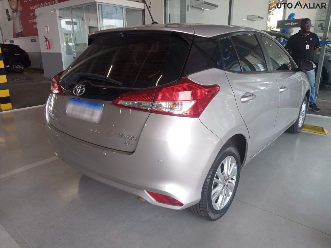 TOYOTA YARIS 1.3 16V FLEX XL MANUAL