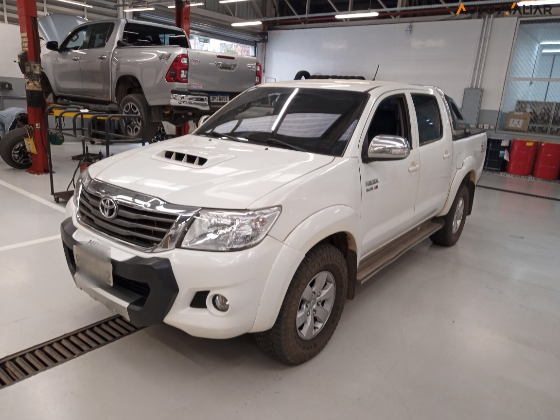 TOYOTA HILUX 3.0 SRV TOP 4X4 CD 16V TURBO INTERCOOLER DIESEL 4P AUTOMATICO
