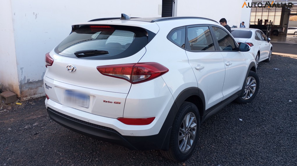 HYUNDAI TUCSON GLS 1.6 Turbo 16V Aut.
