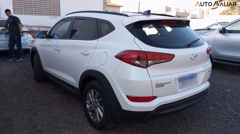 HYUNDAI TUCSON GLS 1.6 Turbo 16V Aut.