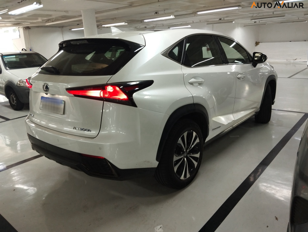 LEXUS NX 300H 2.5 16V VVT-I HYBRID F-SPORT CVT AWD