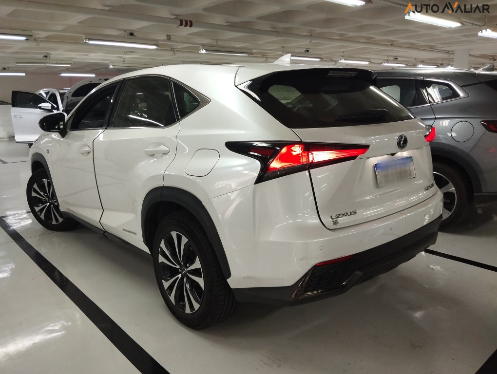 LEXUS NX 300H 2.5 16V VVT-I HYBRID F-SPORT CVT AWD