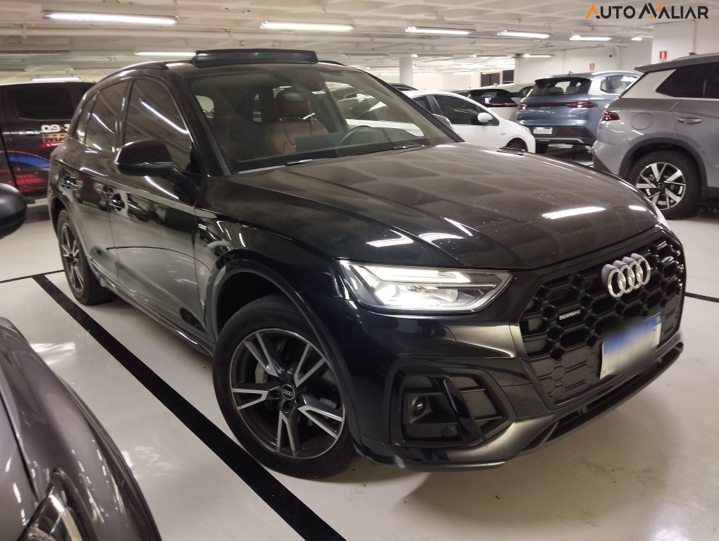 AUDI Q5 2.0 55 TFSIE PHEV PERFORMANCE BLACK QUATTRO S TRONIC