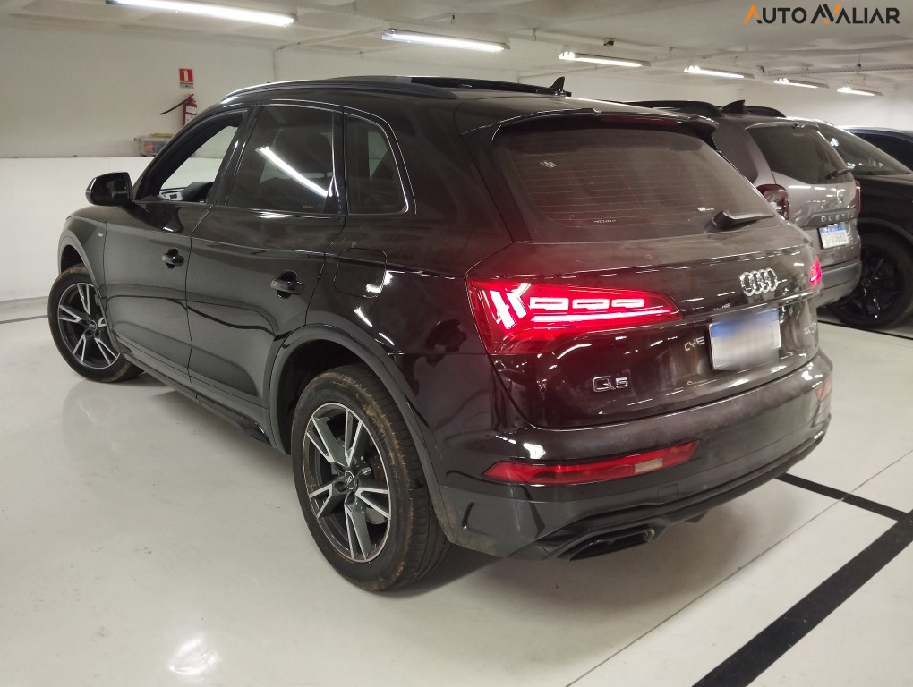 AUDI Q5 2.0 55 TFSIE PHEV PERFORMANCE BLACK QUATTRO S TRONIC