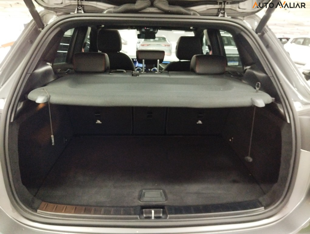 MERCEDES-BENZ GLA 35 AMG 2.0 MHEV 4MATIC SPEEDSHIFT
