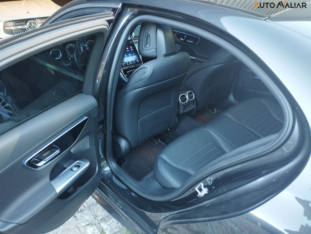 MERCEDES-BENZ C 200 1.5 EQ BOOST HÍBRIDO AMG LINE 9G-TRONIC