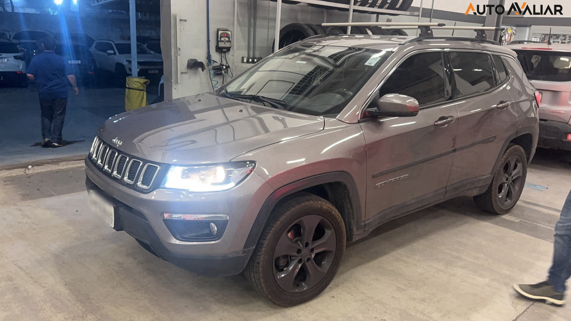 JEEP COMPASS 2.0 16V DIESEL LONGITUDE 4X4 AUTOMATICO
