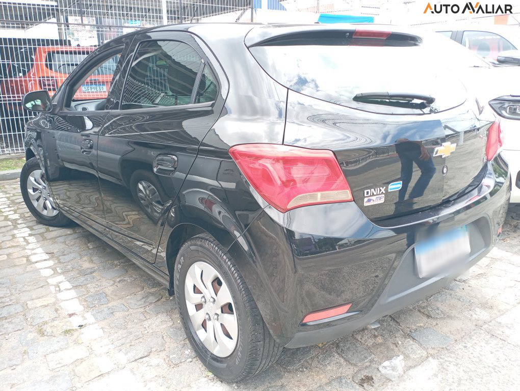 CHEVROLET ONIX 1.0 MPFI LT 8V FLEX 4P MANUAL
