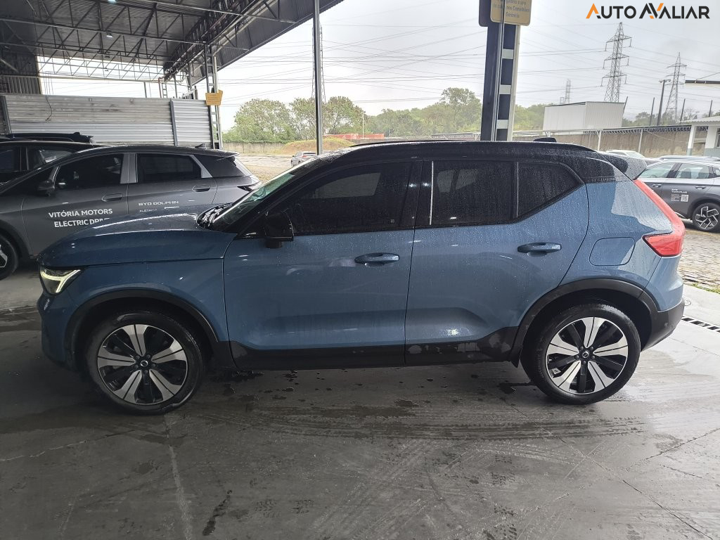 VOLVO XC40 P6 RECHARGE ELECTRIC PLUS AWD