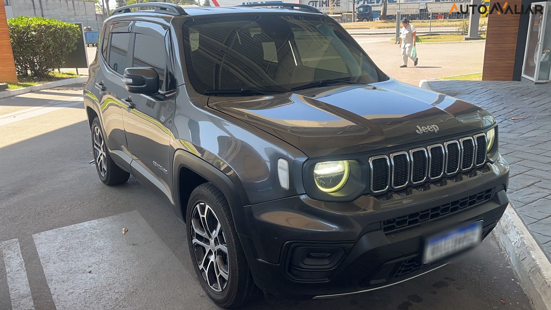JEEP RENEGADE LONGITUDE  T270
