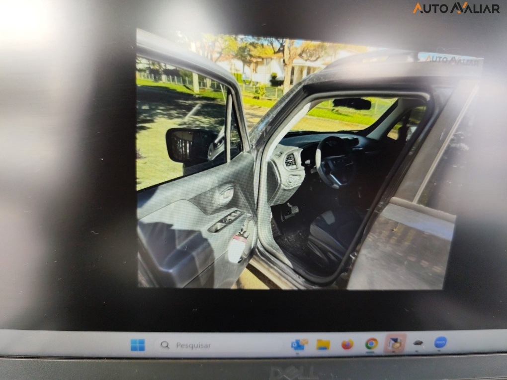 JEEP RENEGADE 1.3 T270 TURBO FLEX LONGITUDE AT6