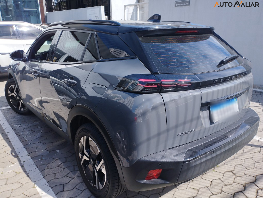 PEUGEOT 2008 1.0 TURBO 200 FLEX GT CVT