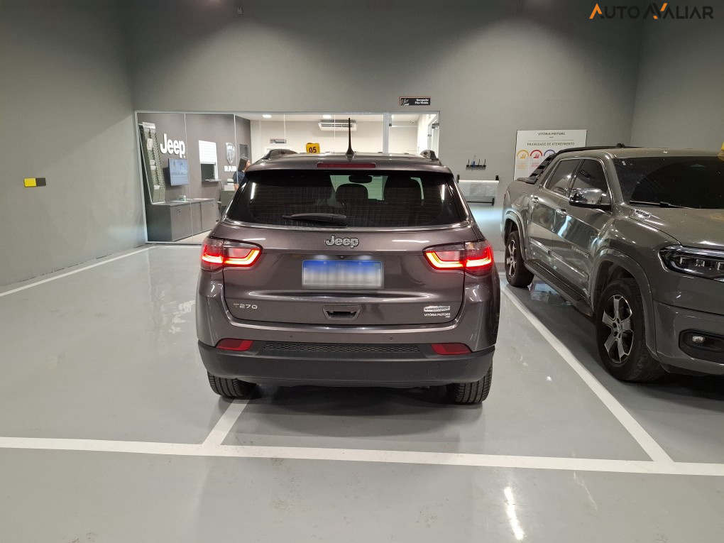 JEEP COMPASS 1.3 T270 TURBO FLEX LONGITUDE AT6