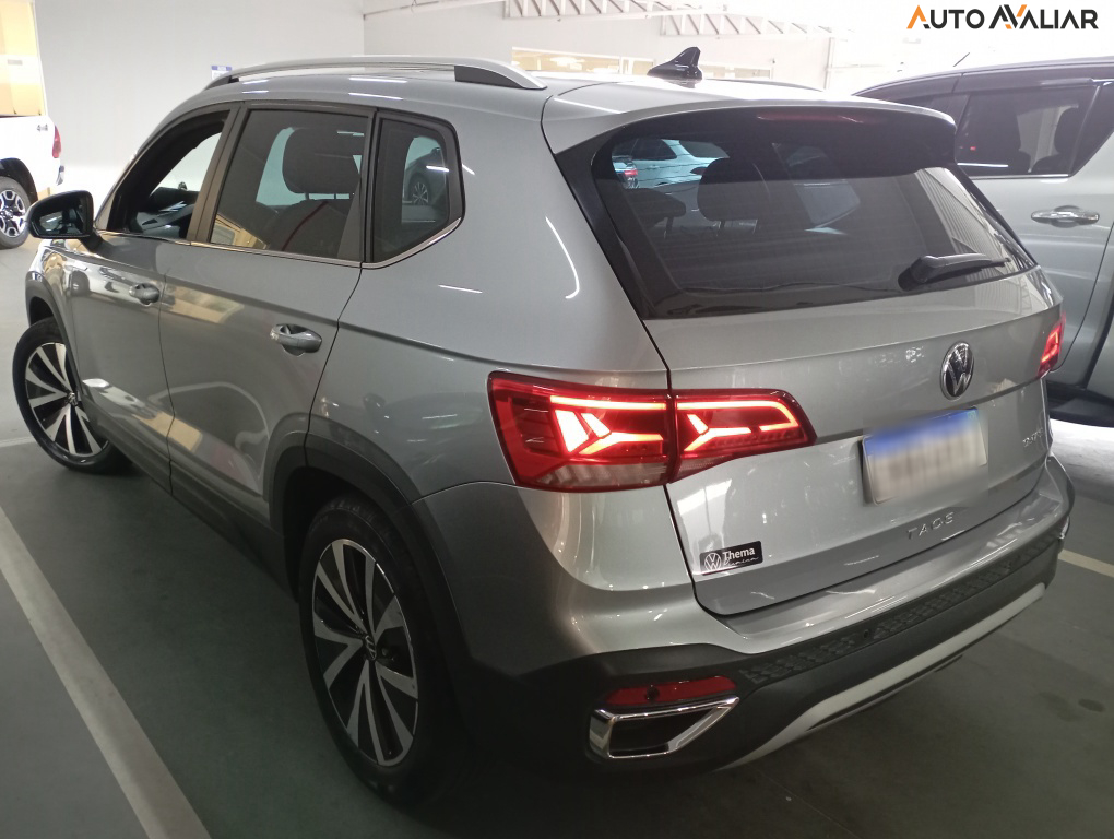 VOLKSWAGEN TAOS 1.4 250 TSI TOTAL FLEX HIGHLINE AUTOMÁTICO