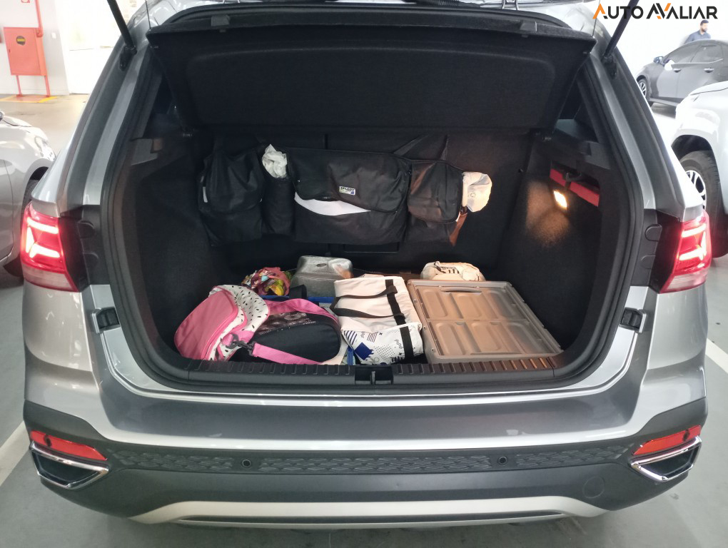 VOLKSWAGEN TAOS 1.4 250 TSI TOTAL FLEX HIGHLINE AUTOMÁTICO