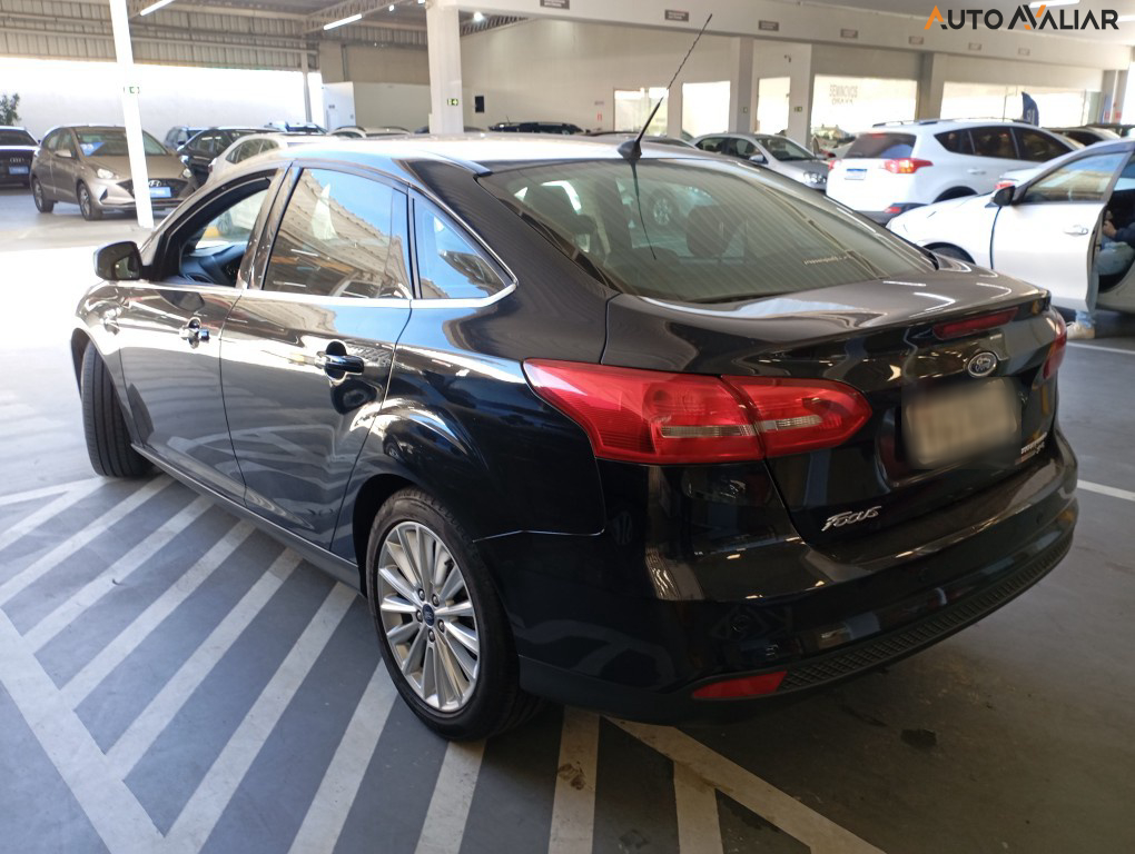 FORD FOCUS 2.0 TITANIUM 16V FLEX 4P POWERSHIFT