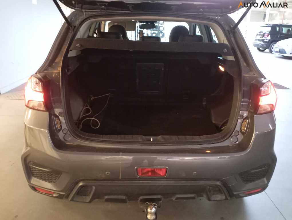 MITSUBISHI OUTLANDER 2.0 MIVEC FLEX SPORT HPE AWD AUTOMÁTICO