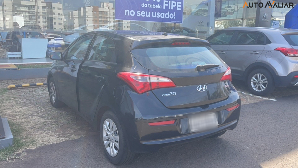 HYUNDAI HB20 1.0 COMFORT PLUS 12V TURBO FLEX 4P MANUAL