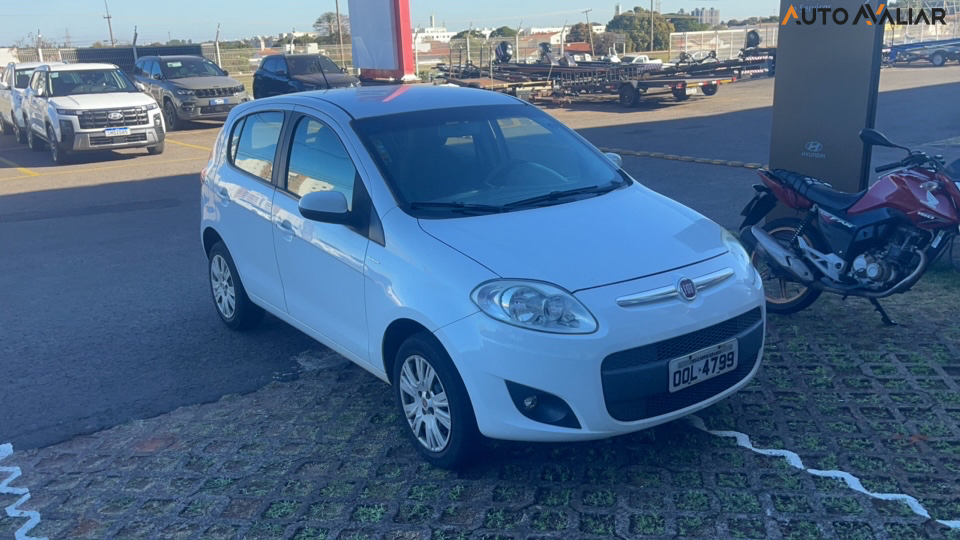 FIAT PALIO 1.6 MPI ESSENCE 16V FLEX 4P AUTOMATIZADO
