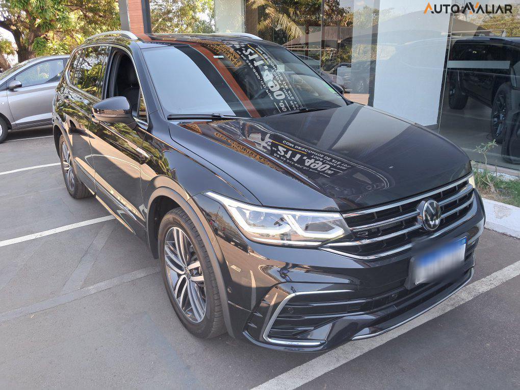 VOLKSWAGEN TIGUAN 2.0 300 TSI GASOLINA ALLSPACE R-LINE AUTOMÁTICO