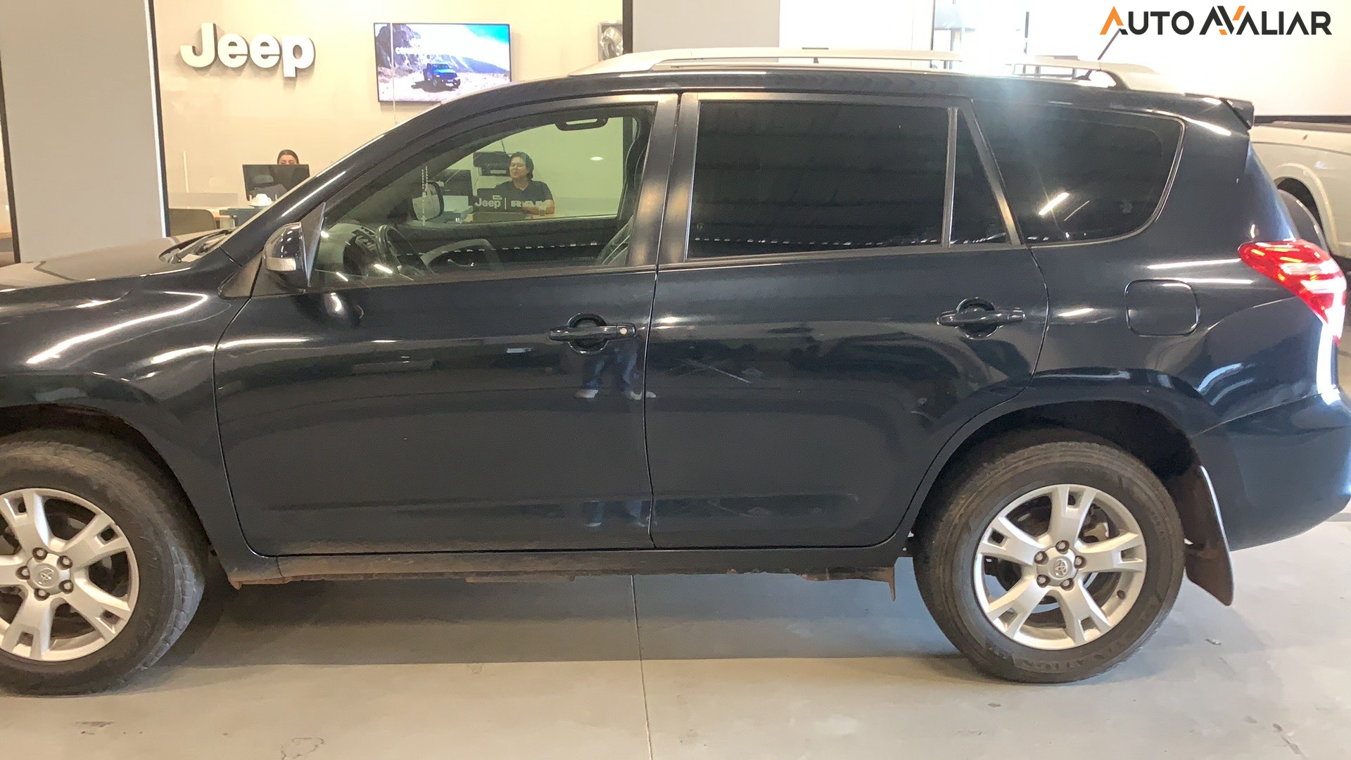 TOYOTA RAV4 2.4 4X4 16V GASOLINA 4P AUTOMATICO