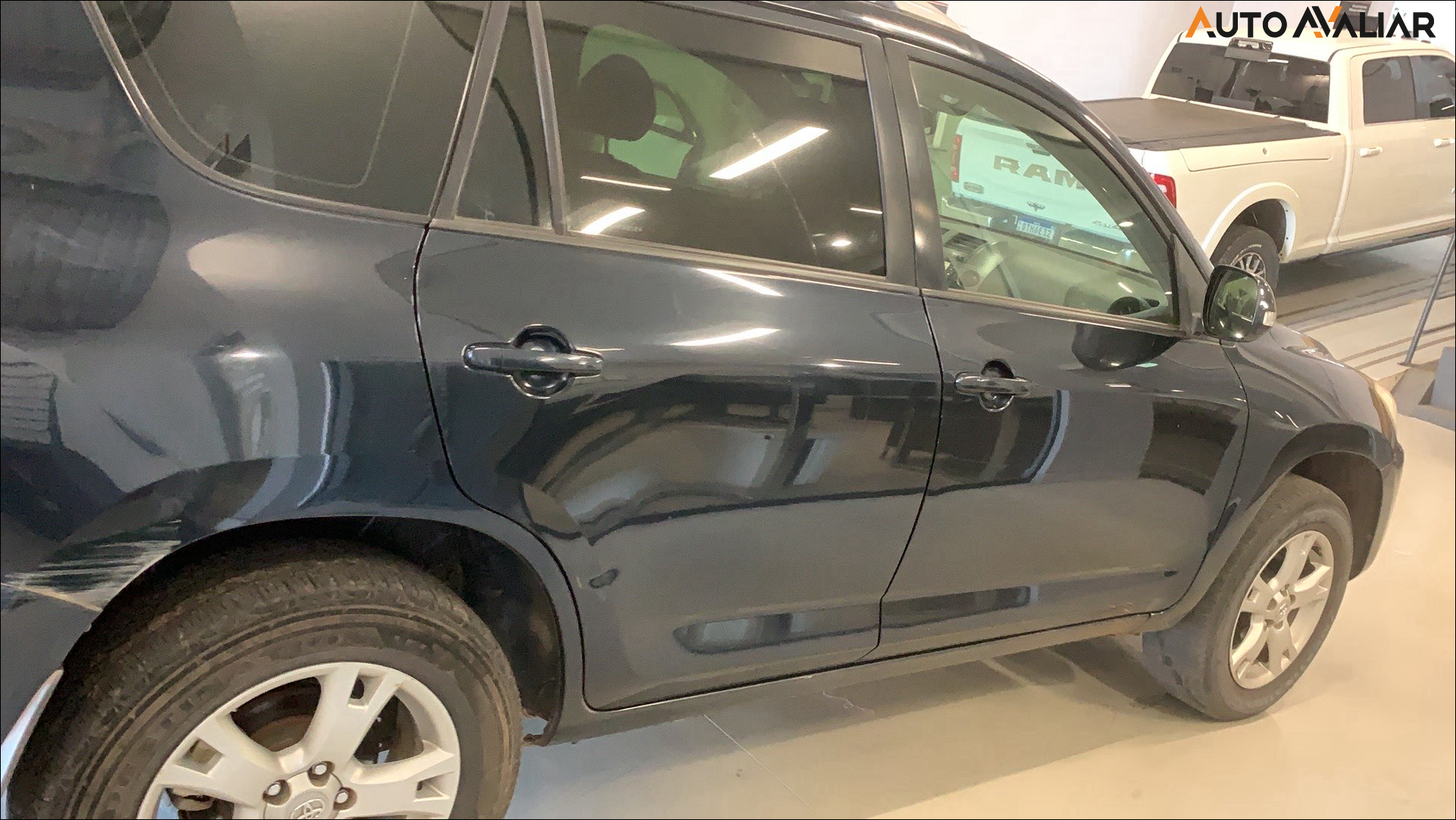 TOYOTA RAV4 2.4 4X4 16V GASOLINA 4P AUTOMATICO