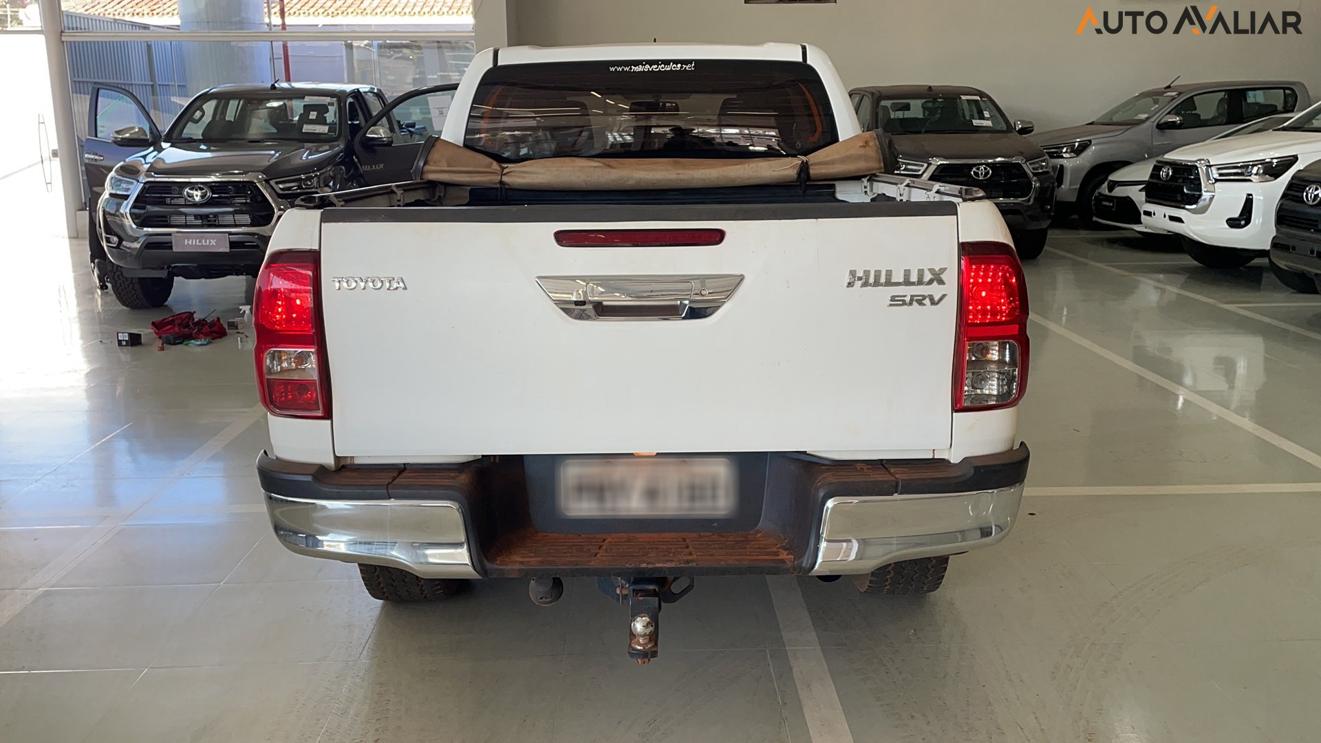 TOYOTA HILUX 2.8  TURBO DIESEL CD SRV 4X4 AUTOMÁTICO