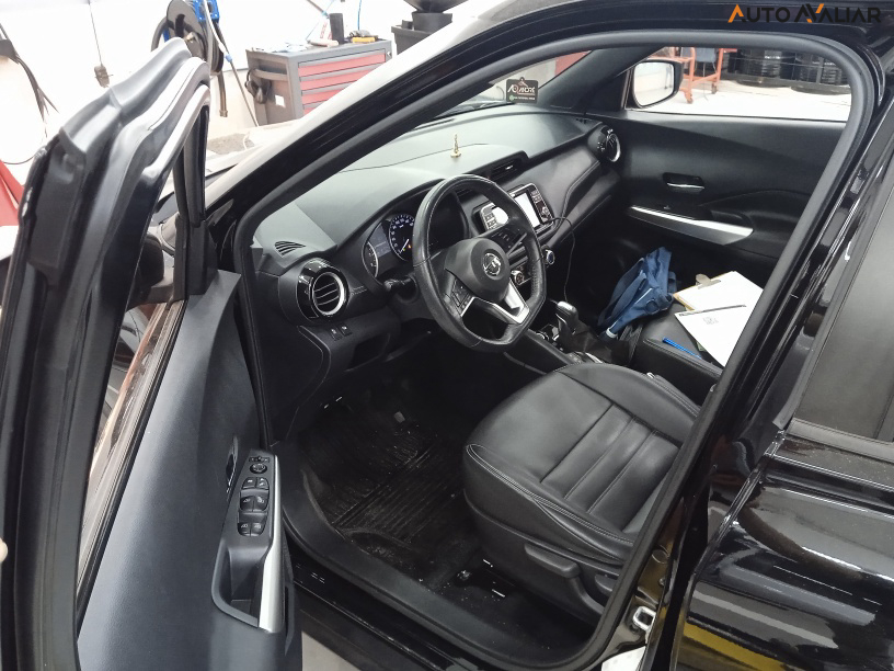 NISSAN KICKS 1.6 16V FLEXSTART SV 4P XTRONIC