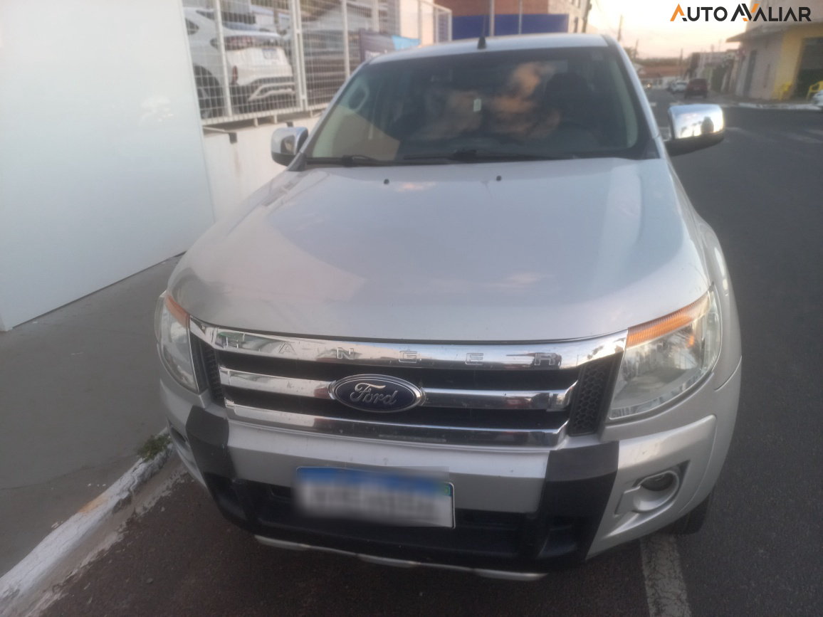 FORD RANGER 3.2 XLT 4X4 CD 20V DIESEL 4P AUTOMATICO
