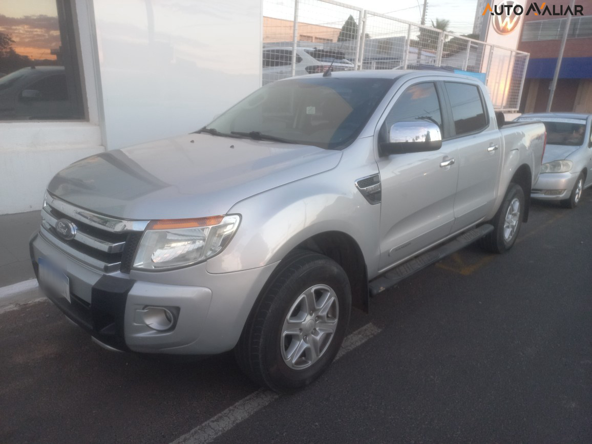 FORD RANGER 3.2 XLT 4X4 CD 20V DIESEL 4P AUTOMATICO