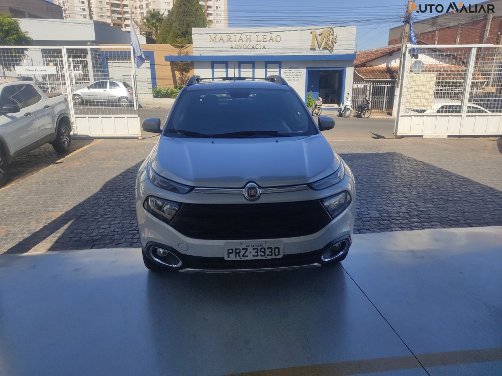 FIAT TORO 2.0 16V TURBO DIESEL FREEDOM 4WD AT9
