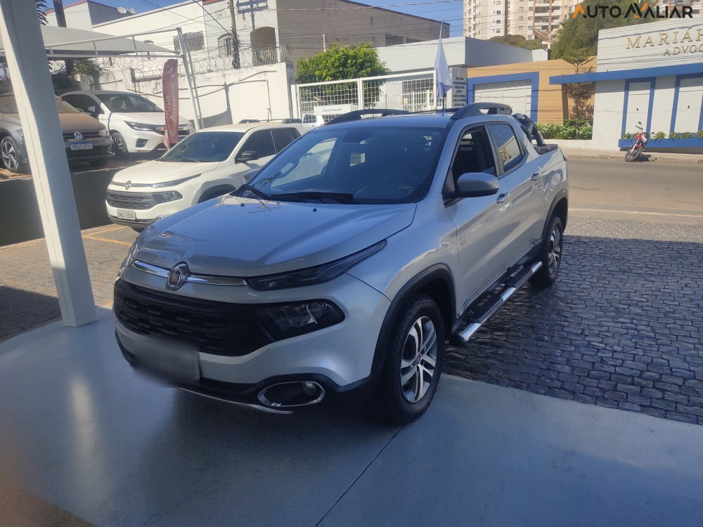 FIAT TORO 2.0 16V TURBO DIESEL FREEDOM 4WD AT9