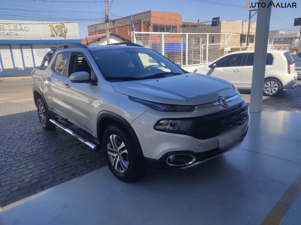 FIAT TORO 2.0 16V TURBO DIESEL FREEDOM 4WD AT9