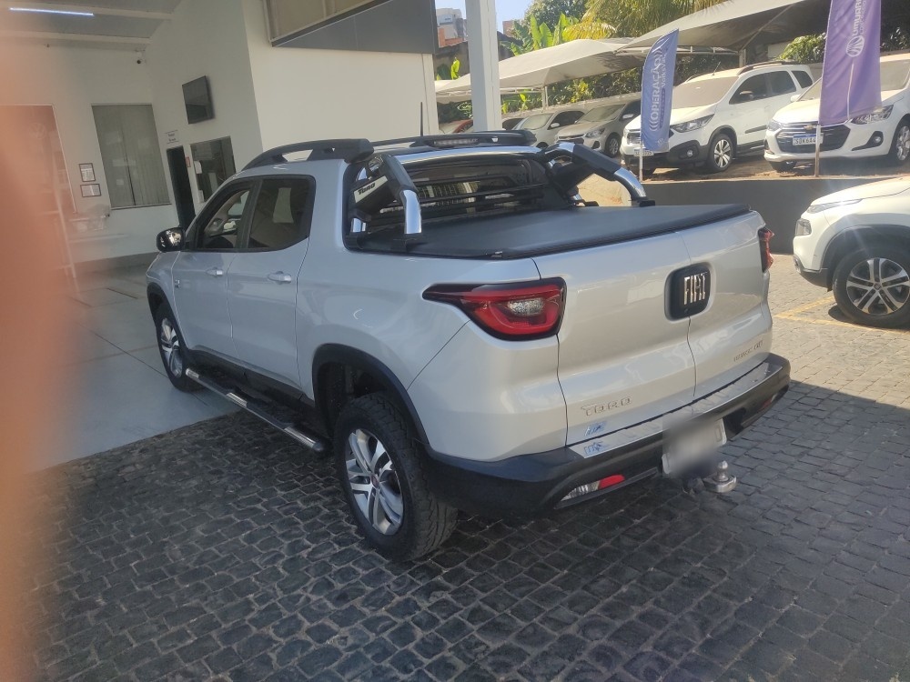 FIAT TORO 2.0 16V TURBO DIESEL FREEDOM 4WD AT9