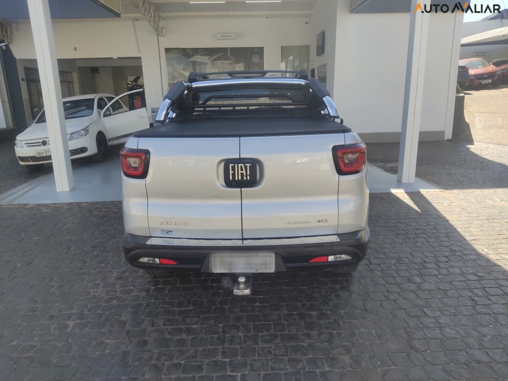 FIAT TORO 2.0 16V TURBO DIESEL FREEDOM 4WD AT9