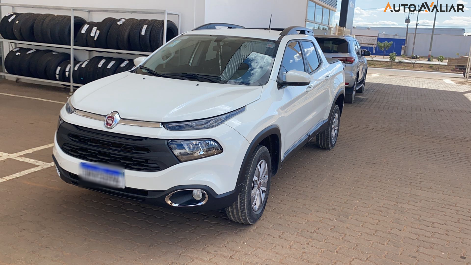 FIAT TORO 2.4 16V MULTIAIR FLEX FREEDOM AT9