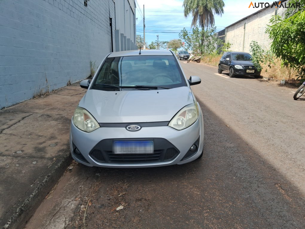 FORD FIESTA 1.6 MPI SEDAN 8V FLEX 4P MANUAL