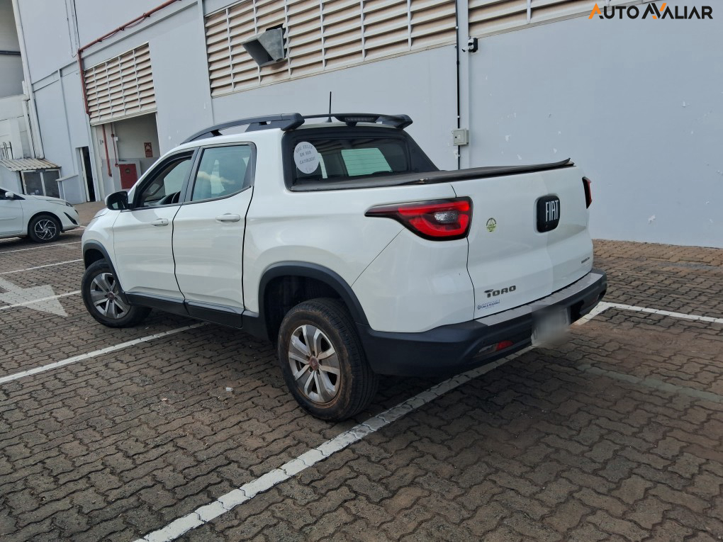 FIAT TORO 1.8 16V EVO FLEX FREEDOM AT6