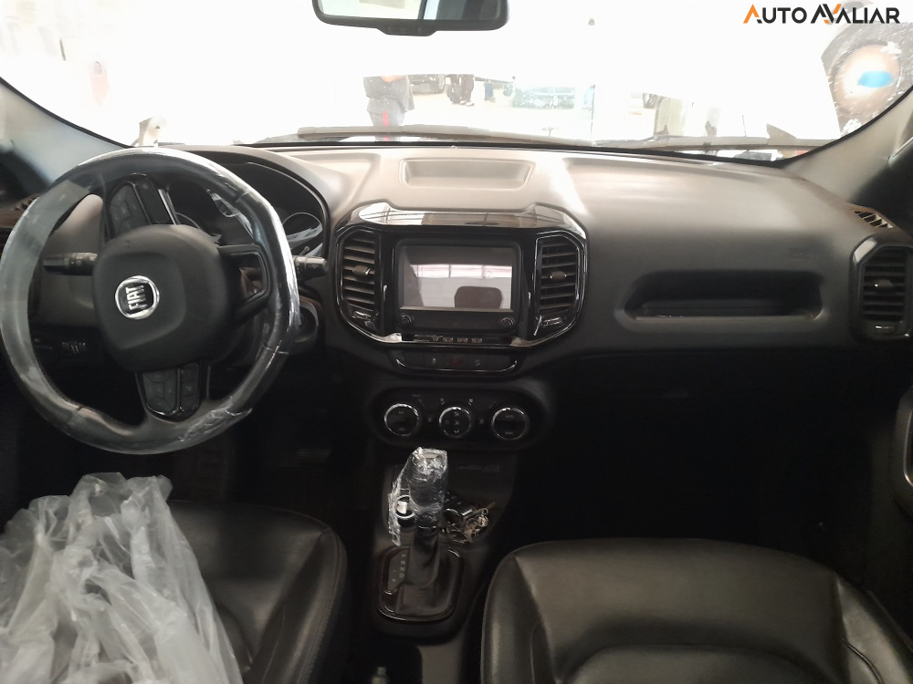 FIAT TORO 2.0 16V TURBO DIESEL ULTRA 4WT A9