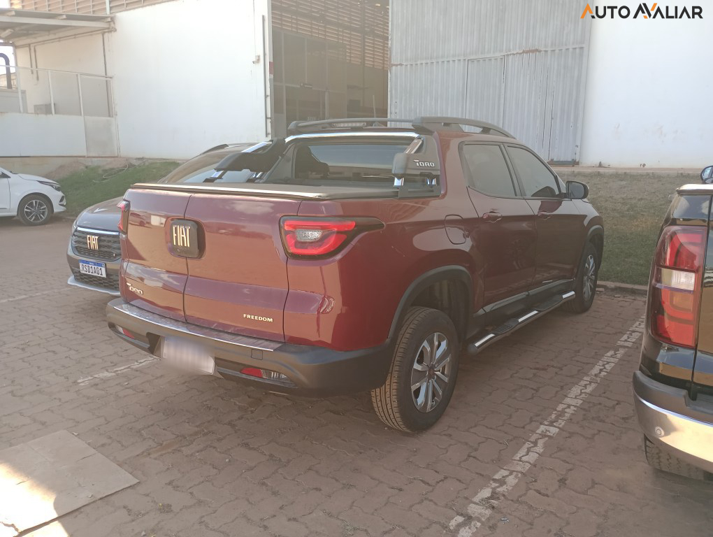 FIAT TORO 2.4 16V MULTIAIR FLEX FREEDOM AT9