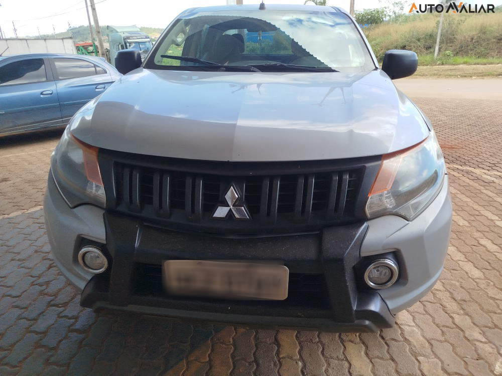 MITSUBISHI L200 2.4 16V TURBO DIESEL SPORT GLX CD 4P 4X4 MANUAL