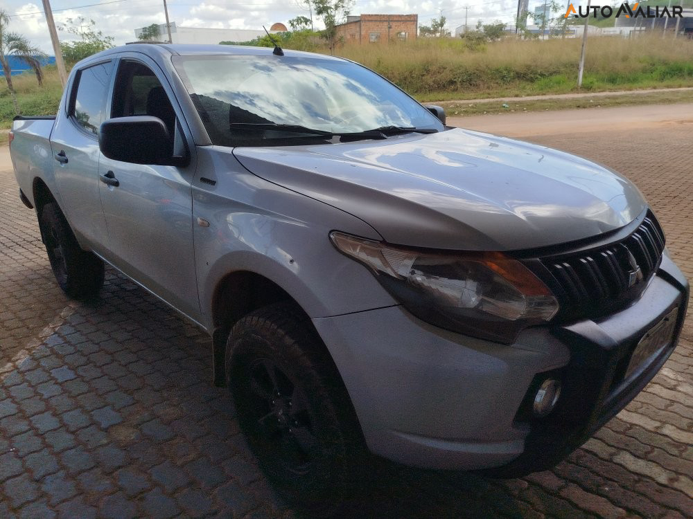 MITSUBISHI L200 2.4 16V TURBO DIESEL SPORT GLX CD 4P 4X4 MANUAL