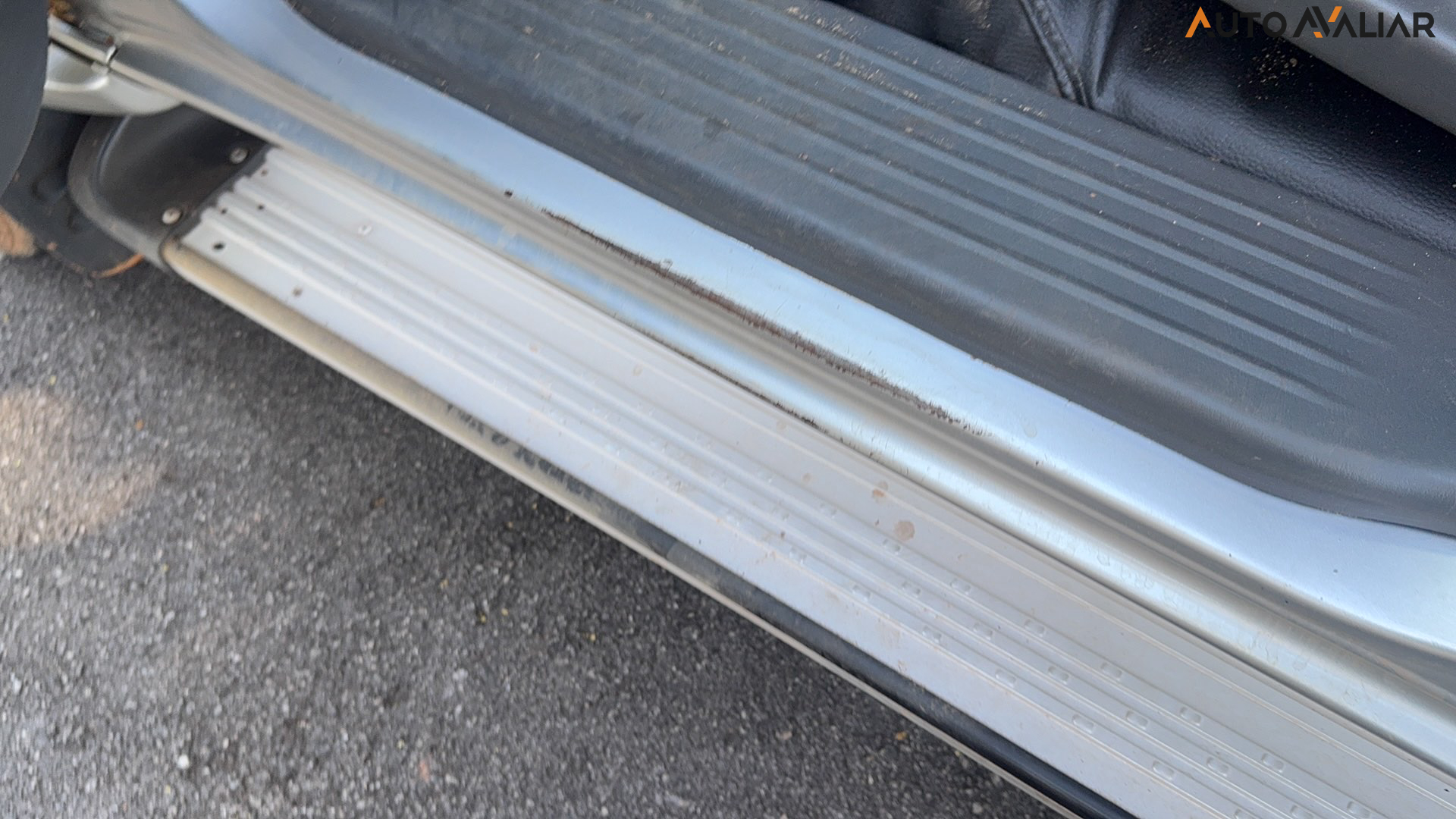 TOYOTA HILUX 4X4 3.0TB 16V(N.SERIE)