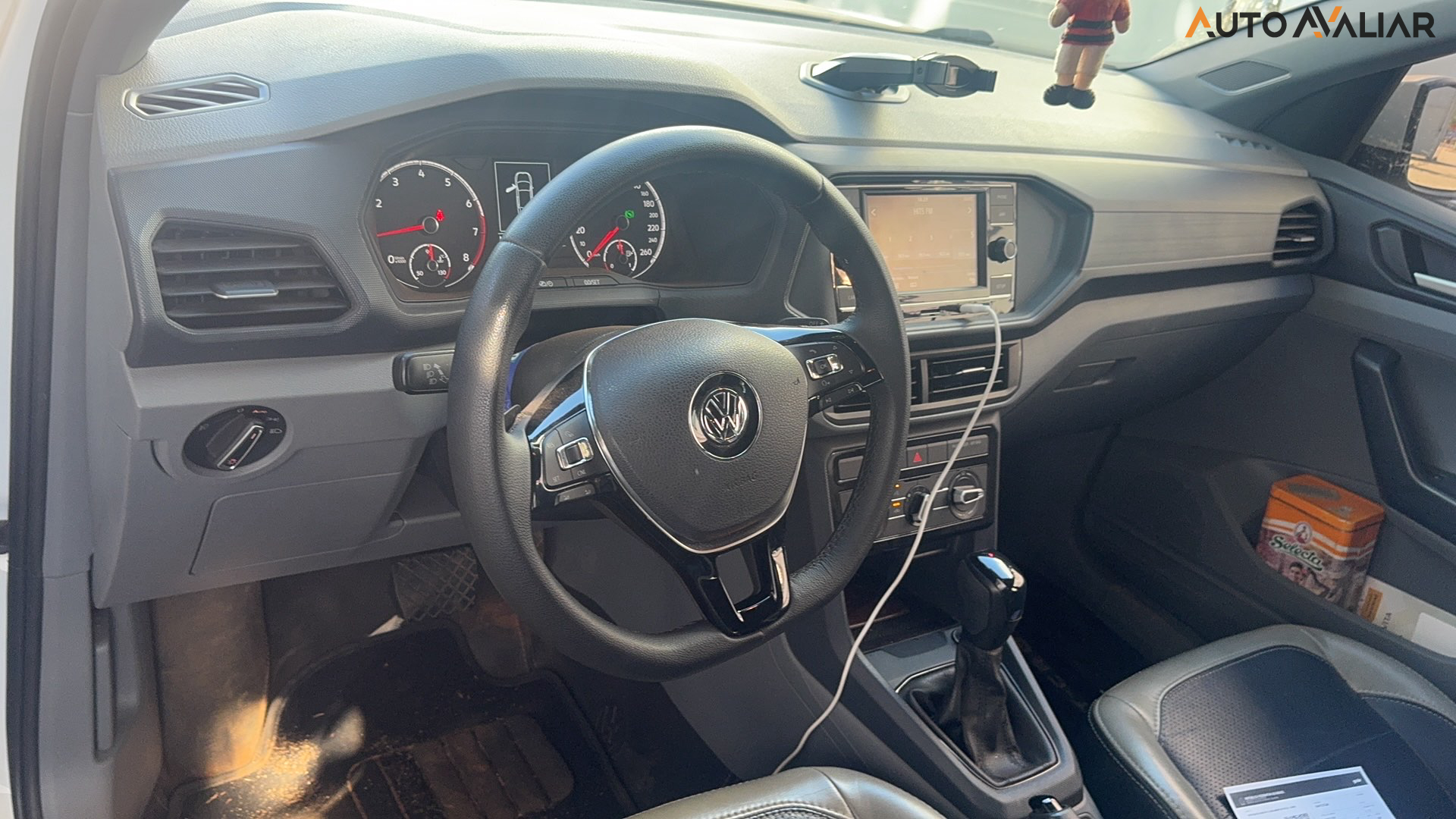 VOLKSWAGEN T-CROSS 1.0 200 TSI TOTAL FLEX AUTOMATICO