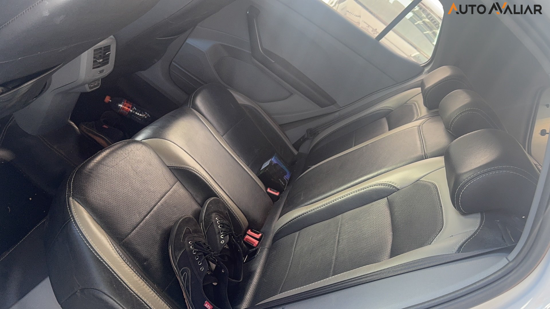 VOLKSWAGEN T-CROSS 1.0 200 TSI TOTAL FLEX AUTOMATICO