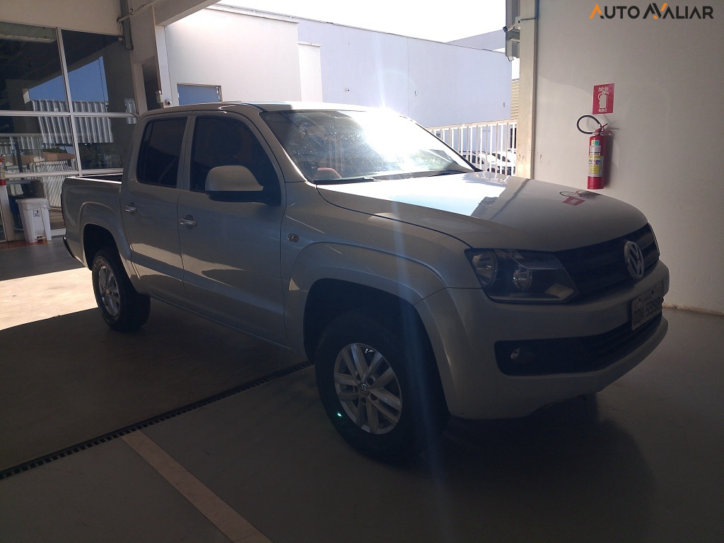 VOLKSWAGEN AMAROK 2.0 S 4X4 CD 16V TURBO INTERCOOLER DIESEL 4P MANUAL