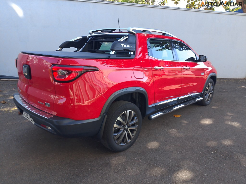FIAT TORO 2.0 16V TURBO DIESEL RANCH 4WD AT9