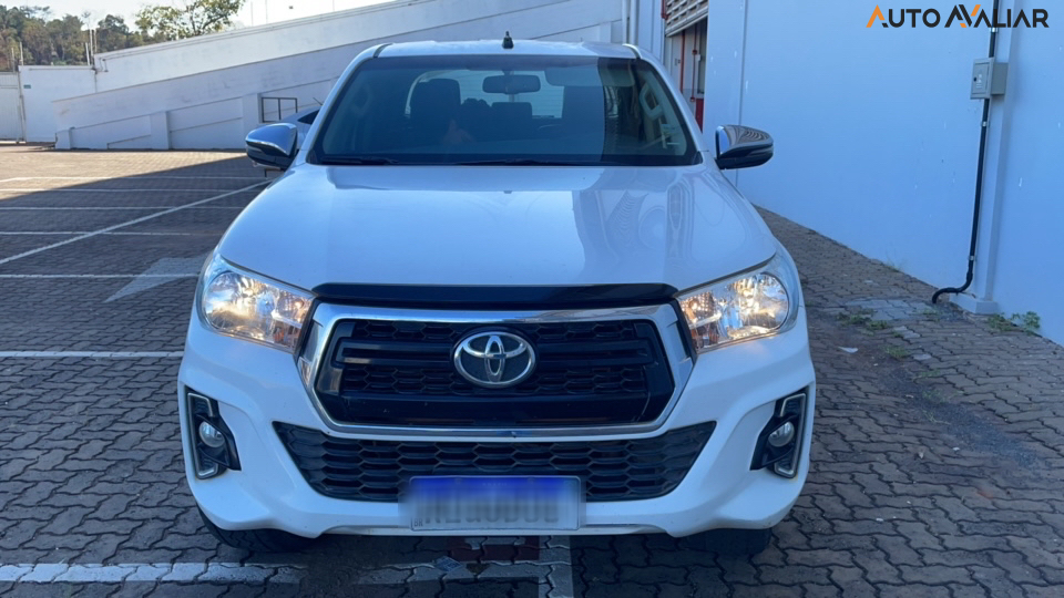 TOYOTA HILUX 2.8 SRV 4X4 CD 16V DIESEL 4P AUTOMATICO